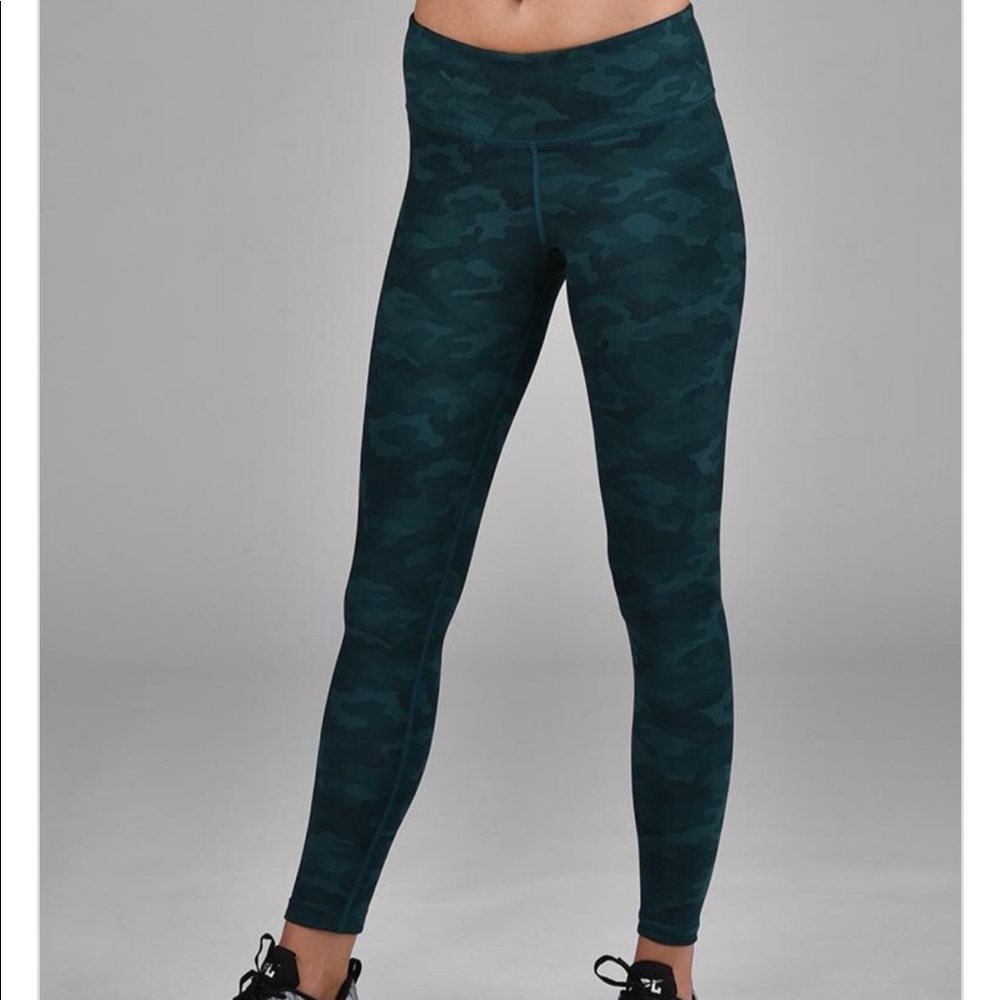 Glyder Elongate Legging - Camo